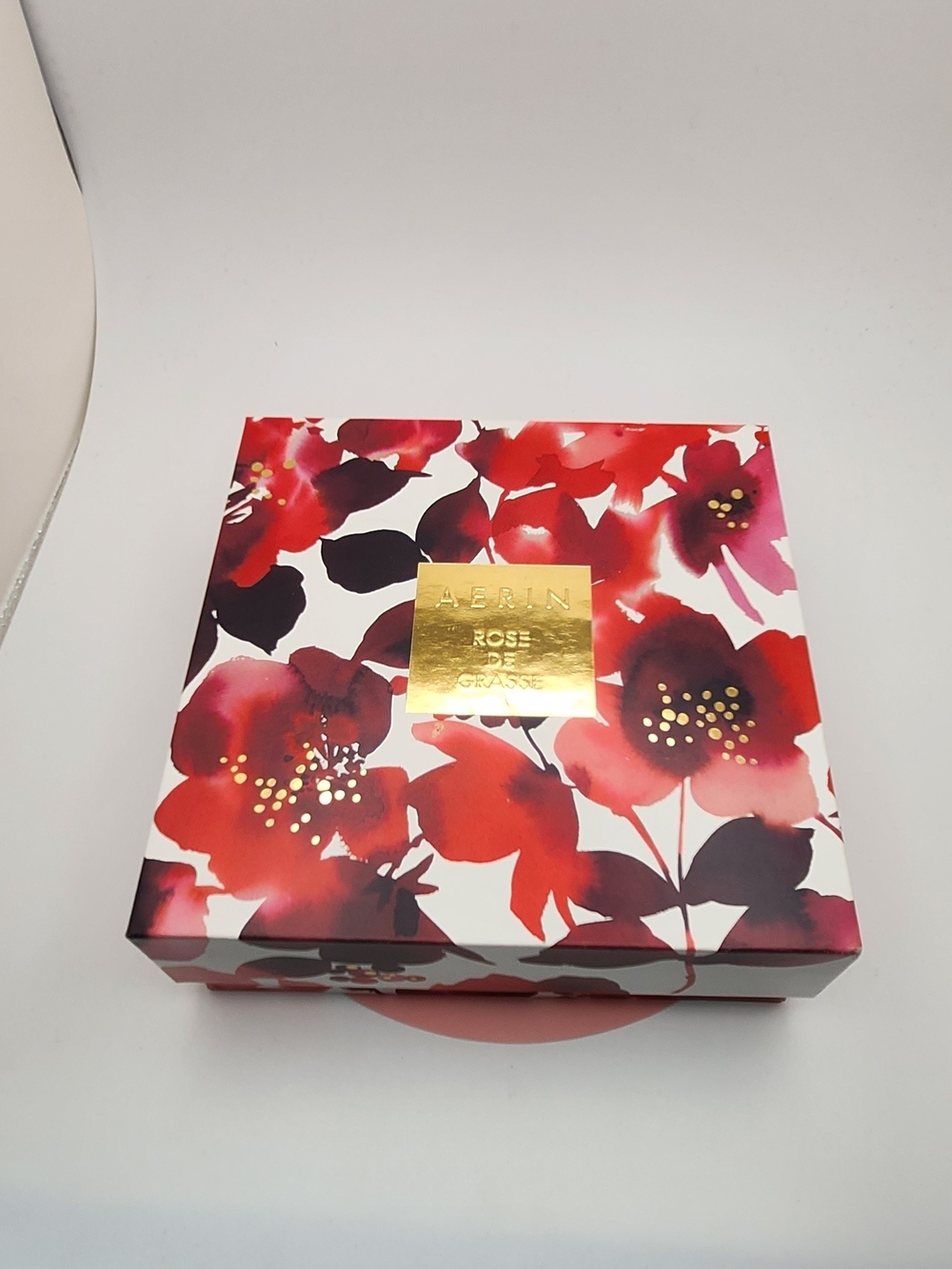 BRAND NEW IN BOX / NEVER USED Indulge in the ultimate luxury with this limited-